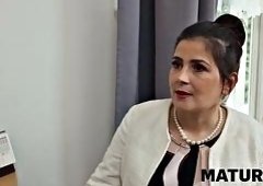 Mature Librarian Gracie Wonder Sucks Big Cock Then Takes Hardcore Pounding