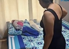 Big-Butt MaRaSexx Debut: Blowjob and Creampie Pounding