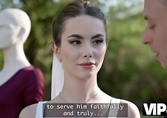 Liz Oceans Stunning Young Bride Physique Grinds on Her Husband Nikki Nuttzs Cock Outdoors