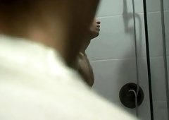 Gay men fucking the shower xxx Jesse Jacobs is peeping on