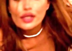 BIG TITS BRUNETTE TOYING HER SEXY PUSSY