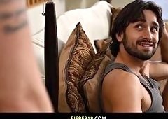 Kane Fox and Noah Aslis Steamy Nose Fucking Romp