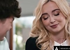 Lexi Lore Takes Brutal Anal Pounding from Parker Ambrose After Friend Dumps Her in Steamy Post-Buck